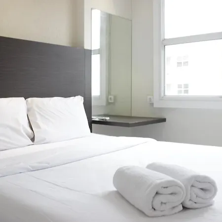 Cozy High Floor 1Br Apartment At Parahyangan Residence By Travelio